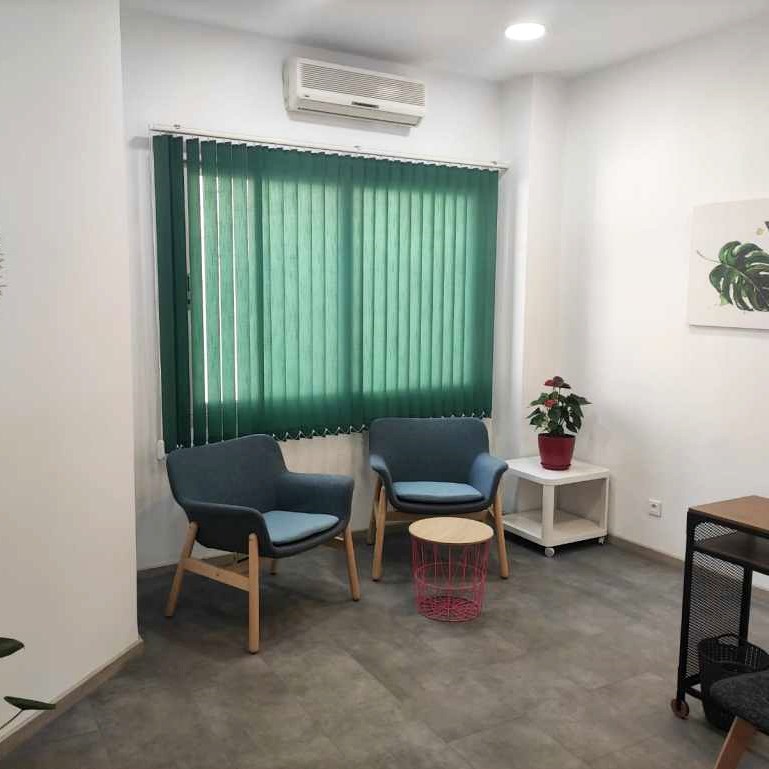 Cabine Foret equipee table de soin - location cabinet therapeute a l'heure Casablanca