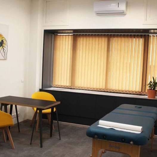 Cabine Terre equipee pour praticiens bien-etre - coworking sante O29 Casablanca